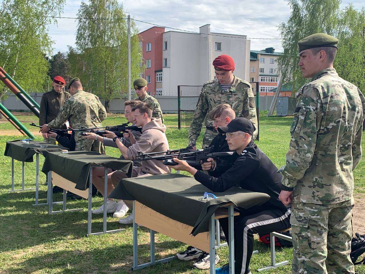 Тренировка молодежи в бригаде спецназа внутренних войск - ФИЛИАЛ БНТУ  